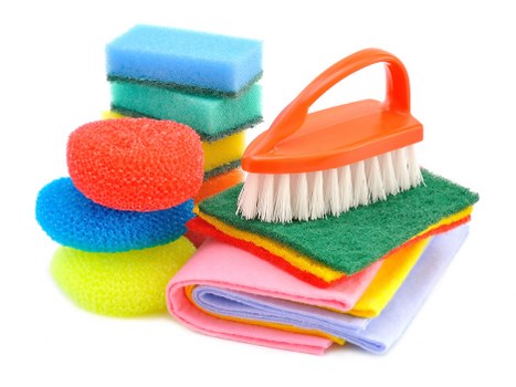 Trained carpet cleaner handling cleaning tools with care